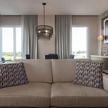 The Stella Hotel, Autograph Collection Bryan Esterno foto