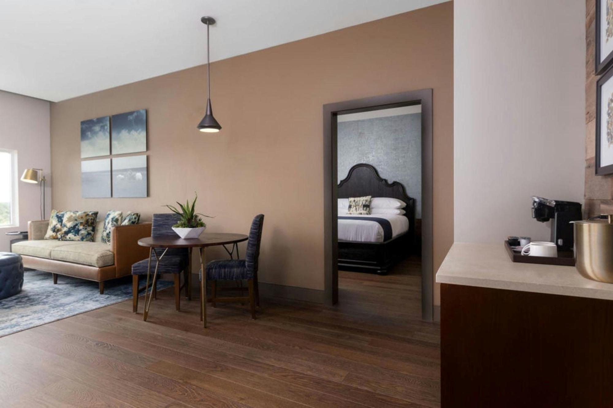 The Stella Hotel, Autograph Collection Bryan Esterno foto