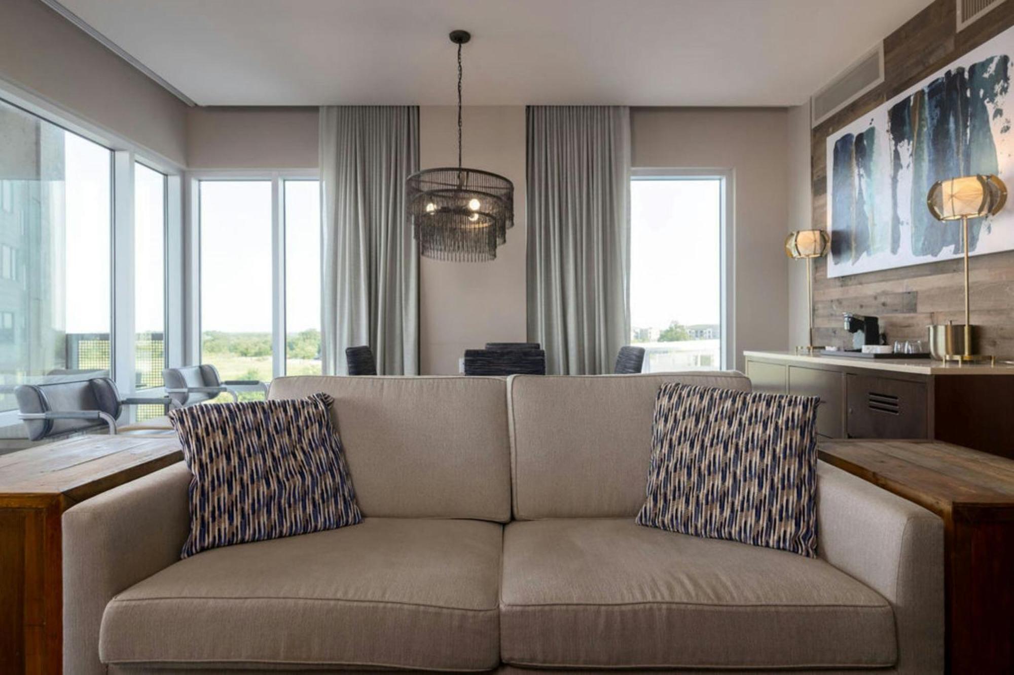 The Stella Hotel, Autograph Collection Bryan Esterno foto